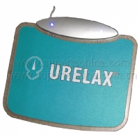 4-port USB hub with mouse pad